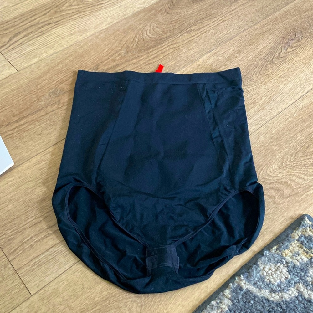 2XL Spanx high waisted brief